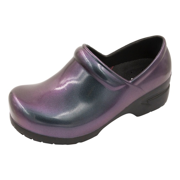 Angel Iridescent Slip Resistant Nurse Shoes NWT - Picture 3 of 7